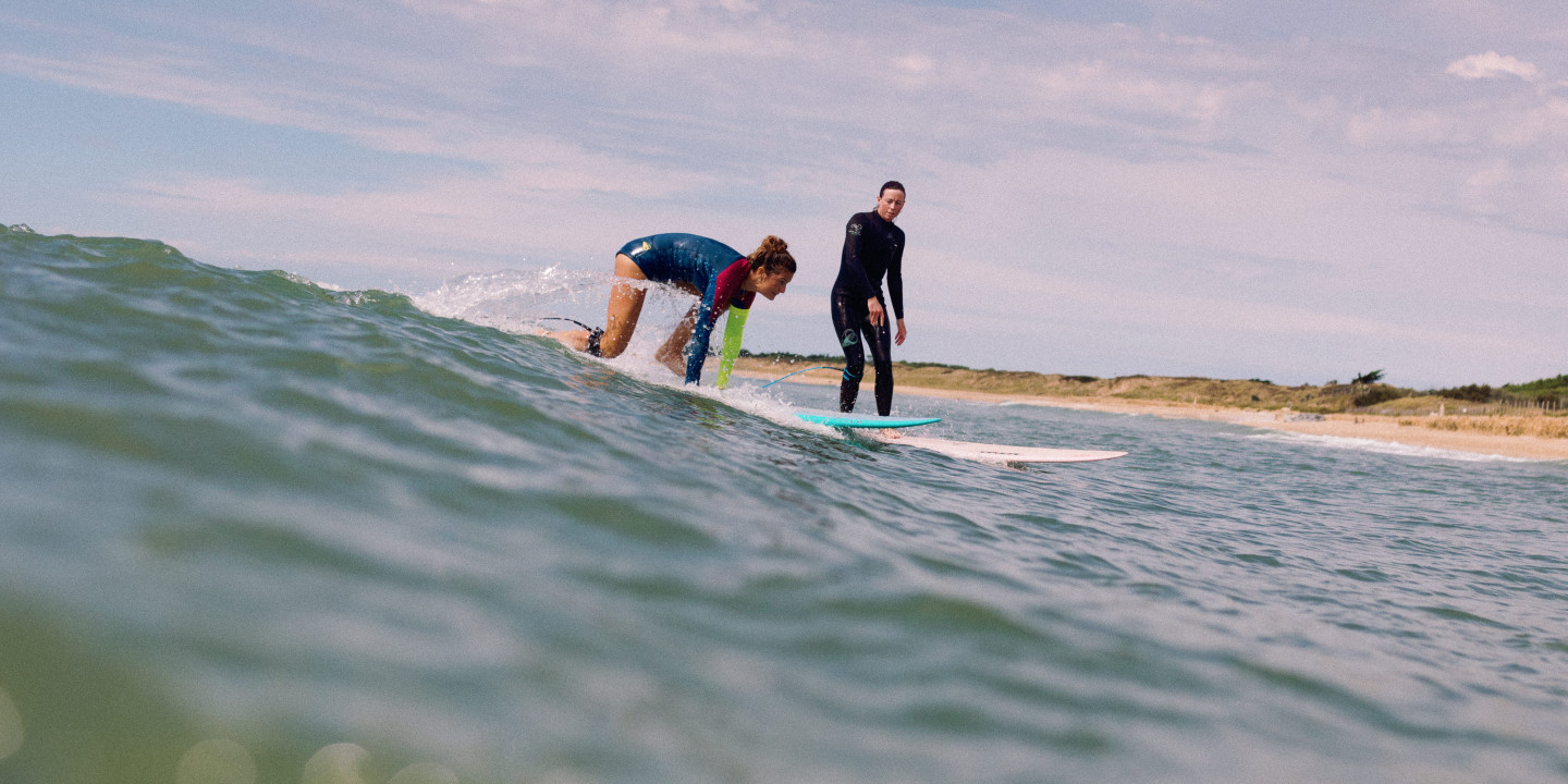 Pop-Surf-Coaching, Campingplatz in Meeresnähe für Wassersportaktivitäten auf der Ile de Ré